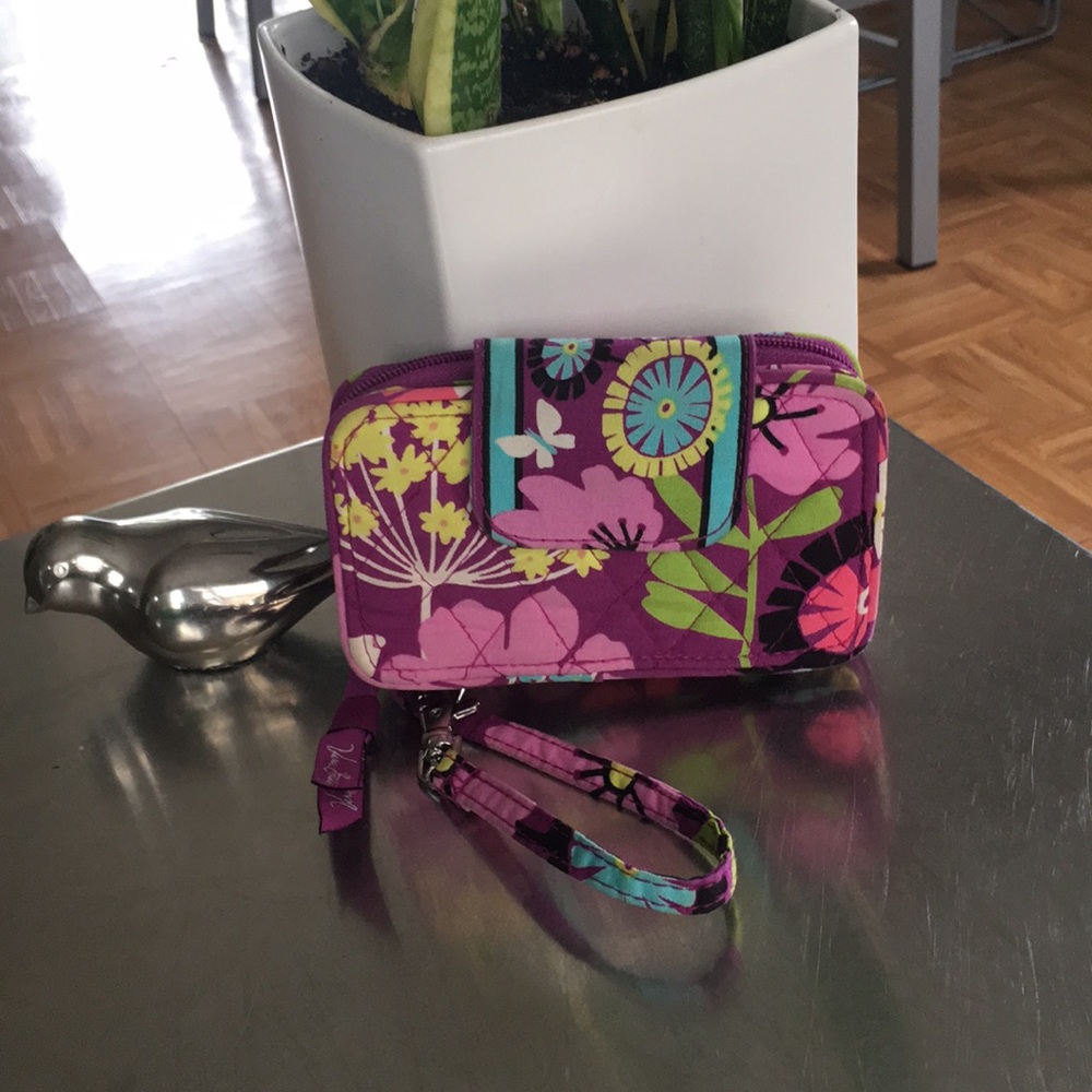 Vera Bradley/ Flutterby/ Wristlet/